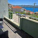 Ivano Apartment *